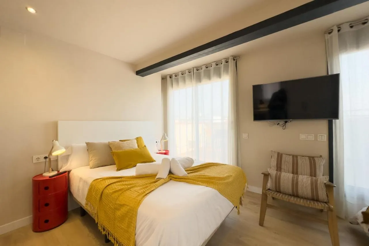 Barcelona Touch Apartments - Progres L'Hospitalet de Llobregat 0*,  İspanya