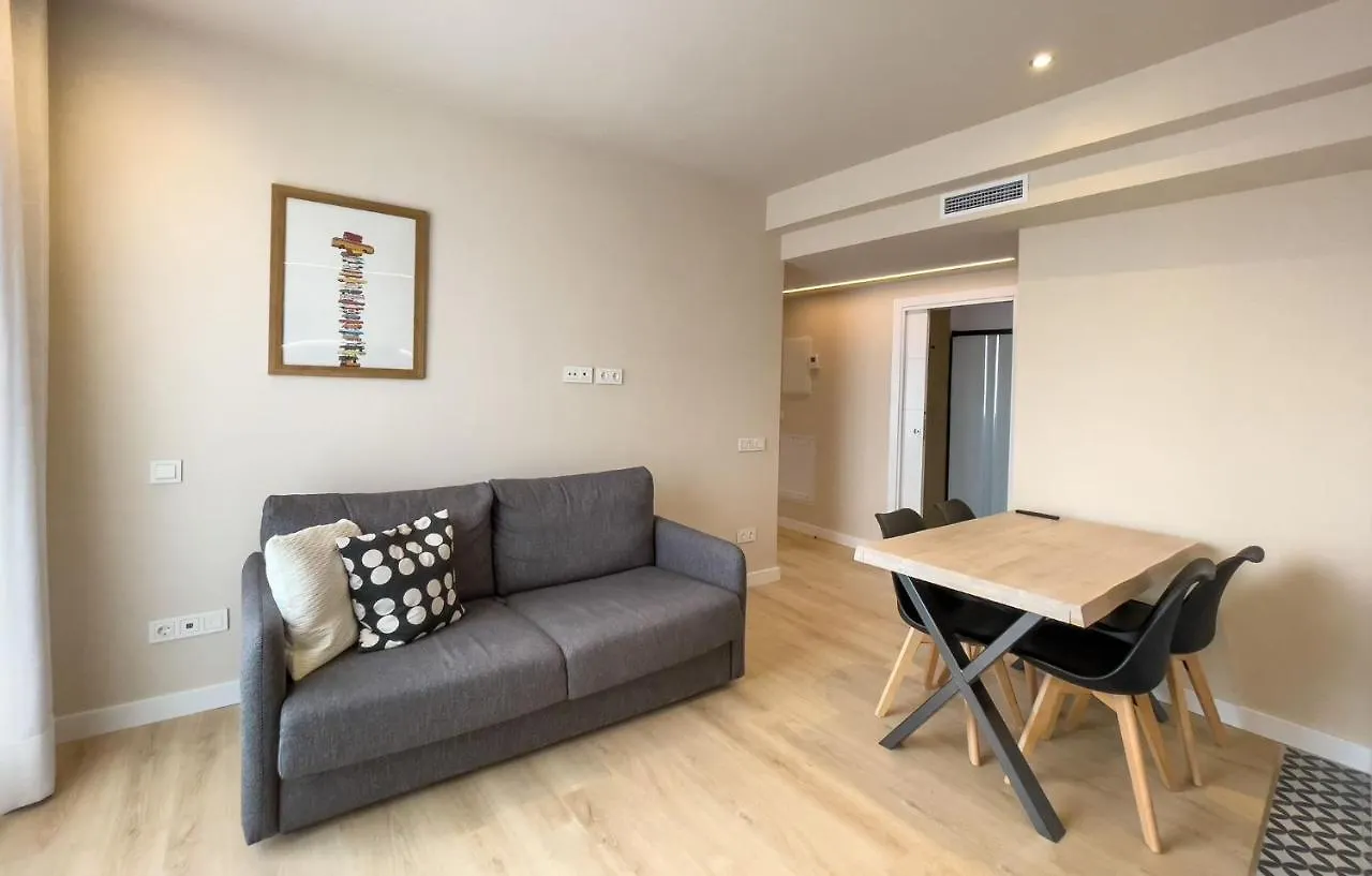 Barcelona Touch Apartments - Progres L'Hospitalet de Llobregat 0*,  Espanha